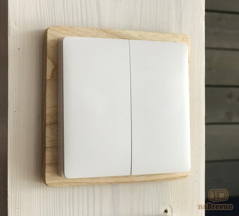 Деревянные рамки для выключателей Xiaomi Aqara.